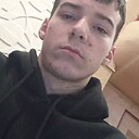 Слава, 18 лет