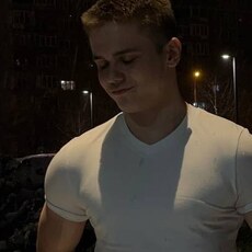 Фотография мужчины Роман, 18 лет из г. Екатеринбург