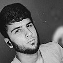 Sadullo, 22 года