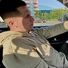 Фотография мужчины Артем, 26 лет из г. Минск