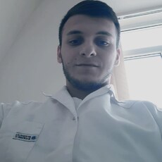 Фотография мужчины Ибрагим, 22 года из г. Санкт-Петербург