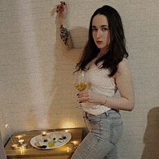 Фотография девушки Нина, 21 год из г. Хотьково