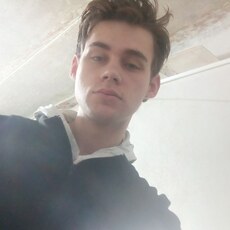 Фотография мужчины Владимир, 22 года из г. Гуково