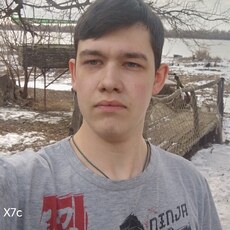 Фотография мужчины Владимир, 18 лет из г. Астрахань