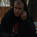 Денис, 22 года