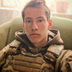 Фотография мужчины Максим, 19 лет из г. Николаев