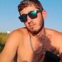 Артем, 25 лет