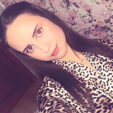 Фотография девушки Лиза, 18 лет из г. Сумы