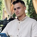 Михаил, 21 год