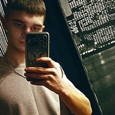 Фотография мужчины Мишаня, 22 года из г. Екатеринбург