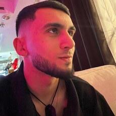 Фотография мужчины Акбар, 24 года из г. Ноябрьск
