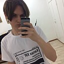 Антон, 23 года