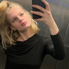 Фотография девушки Лиза, 18 лет из г. Москва