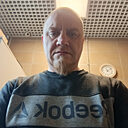 Роман, 42 года