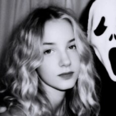 Фотография девушки Арина, 19 лет из г. Новосибирск