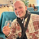 Михаил, 37 лет