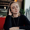 Полина, 25 лет