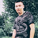 Макс, 32 года