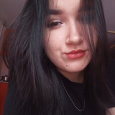 Фотография девушки Карина, 19 лет из г. Томск