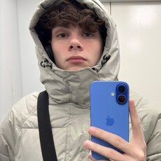 Фотография мужчины Владислав, 21 год из г. Тюмень