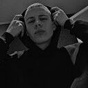 Макс, 33 года