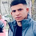 Тахир Федоренко, 20 лет