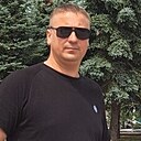 Михаил, 32 года