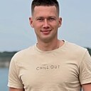 Павло, 24 года