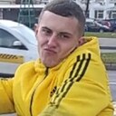 Саша, 23 года