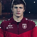 Денис, 21 год