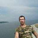 Максим, 33 года