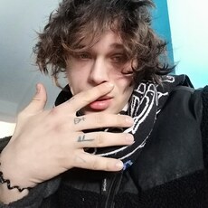 Фотография мужчины Ванька, 19 лет из г. Новосибирск