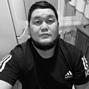 Ержан, 27 лет