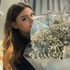 Фотография девушки Ника, 23 года из г. Санкт-Петербург