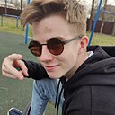 Максим, 18 лет