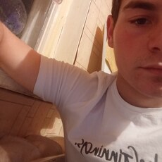 Фотография мужчины Александр, 18 лет из г. Ростов-на-Дону