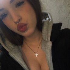 Фотография девушки Лина, 18 лет из г. Санкт-Петербург