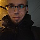 Виктор, 32 года