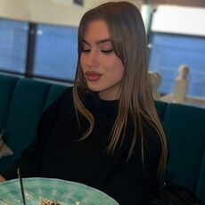 Фотография девушки Алина, 18 лет из г. Адлер