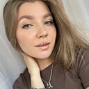 Александра, 22 года