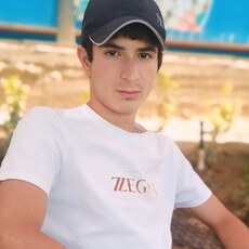 Фотография мужчины Руслан, 21 год из г. Симферополь