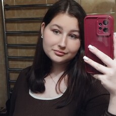 Фотография девушки Эвелина, 18 лет из г. Санкт-Петербург