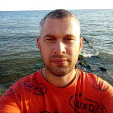 Фотография мужчины Владимир, 37 лет из г. Саратов