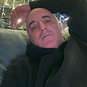 Незнакомец, 43 года