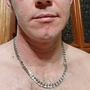 Илья, 32 года