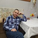 Артём, 44 года