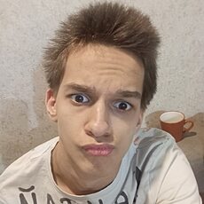 Фотография мужчины Матвей, 20 лет из г. Красноярск