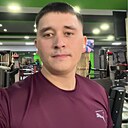 Максим, 33 года