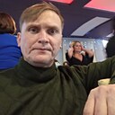 Макс, 33 года