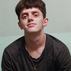 Фотография мужчины Денис, 19 лет из г. Барановичи